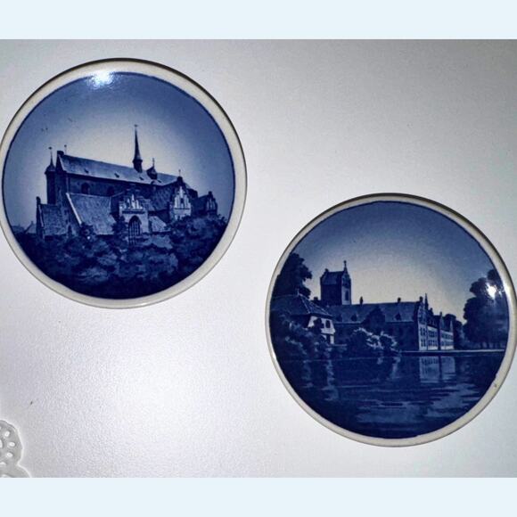 Royal Copenhagen Mini Collector Plates (Herlufsholm & Egerslev) - Picture 2 of 7